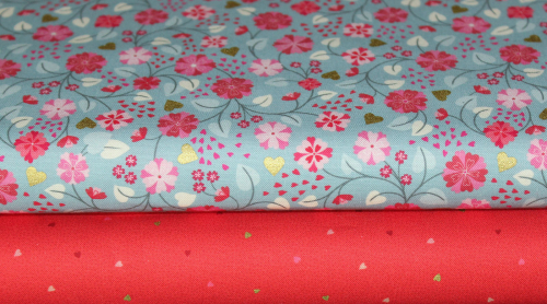 Preview: Designerbaumwollstoff Love Flowers (10 cm)